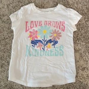 Old Navy “Love Grows Kindness” Tshirt 4T